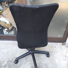 事務椅子の画像