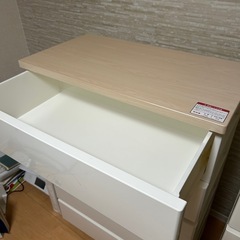 【お譲り先決まりました】お返事できず申し訳ありません　
衣装ケースの画像