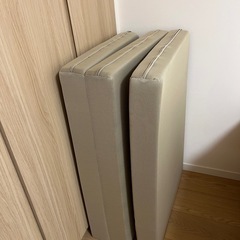 商談中マニフレックス　三つ折りマットレスの画像