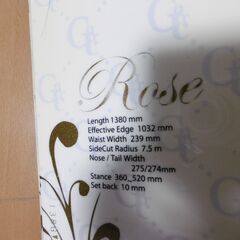 【中古】レディース　Rose　スノーボード板　138cm　メンテ済の画像