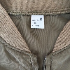 200円。薄手上着100cmの画像