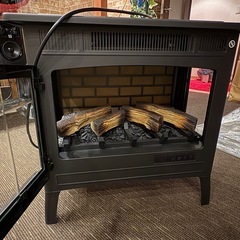 暖炉風電気ストーブ
の画像