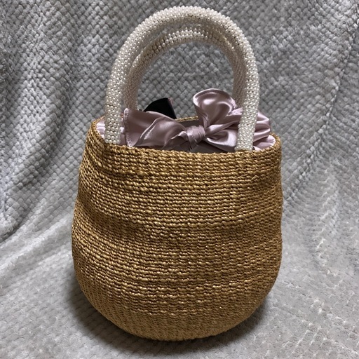 美品　アジョリー　かご　バッグ
