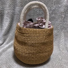 美品　アジョリー　かご　バッグの画像