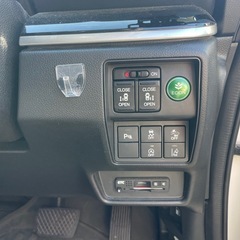 ホンダ オデッセイの画像