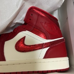 未使用 AJ1 Mid SE WMN SailVarsRedTeRed 24cm ナイキ エアジョーダン1 赤 レッドの画像