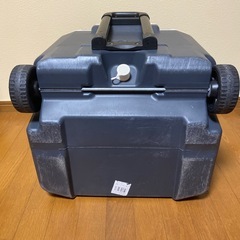 【お取引き先決まりました】igloo イグルー クーラーボックス 49L　ハードクーラー キャスター付きの画像