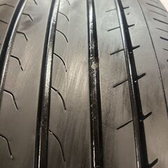 YOKOHAMA BluEarth-RV RV03 215/60R17 17インチ 夏タイヤ 2本 20年製 バリ溝 アルファード ヴェルファイア C-HR エスティマ等　(KTA403)クレジットカード QRコード決済可能の画像