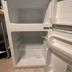 IRIS OHYAMA 冷蔵庫 IRR-A09TW-W 90L 京都市内配送無料の画像