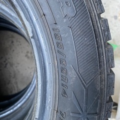 軽自動車用　スタッドレスタイヤの画像