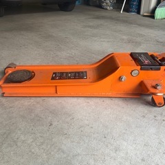 ガレージジャッキ（1月末終了）の画像