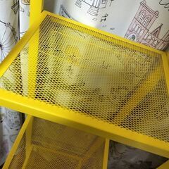 IKEA オープンラック 黄色 棚の画像