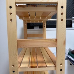 木製4段棚の画像