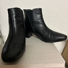 しまむら購入　ブーツ　黒の画像