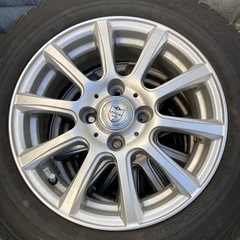 14インチ　スタッドレスの画像