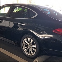 平成24年式　フーガハイブリッドの画像