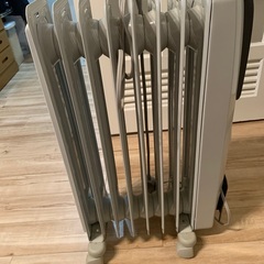 デロンギ　オイルヒーターの画像