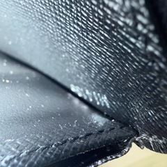 ヴィトンエピ長財布の画像