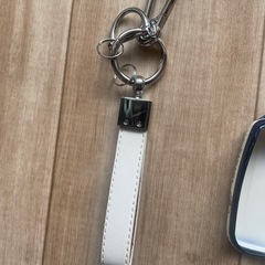 キーケースとホルダーの画像