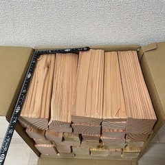 薪　木材詰め合わせ　80サイズ　21センチ　②   　キャンプ　焚き火　BBQ    売約済みの画像