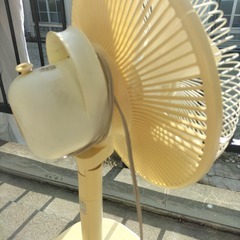  ★動作〇★ 清掃済　扇風機の画像
