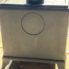 中古薪ストーブの画像