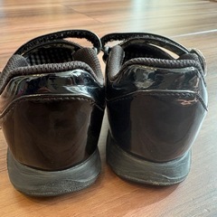 ムーンスター エナメルフォーマルシューズ 黒 17.5cmEE キッズ 女の子の画像