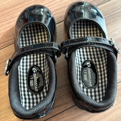 ムーンスター エナメルフォーマルシューズ 黒 17.5cmEE キッズ 女の子の画像