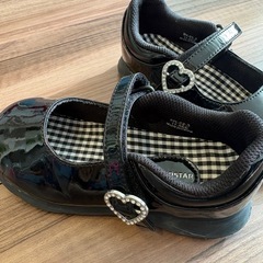 ムーンスター エナメルフォーマルシューズ 黒 17.5cmEE キッズ 女の子の画像