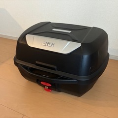 GIVI　トップケース モノロック 43Lの画像