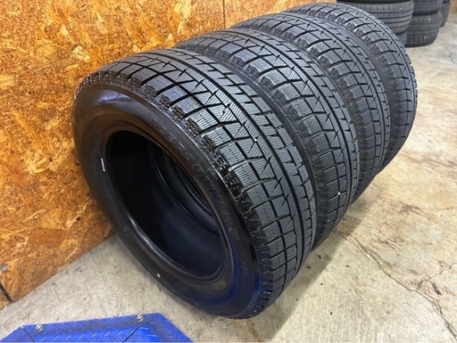 他ご成約?195/65R15?ブリヂストン??アイスパートナー2?人気サイズ、エスクァイア、ウィッシュ、オーリス、カローラ系、ノアヴォ