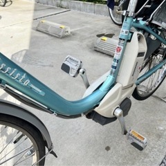 電動アシスト自転車 アシスタ チャイルドシート付きの画像