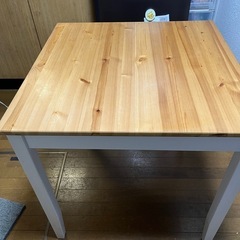 IKEA ダイニングテーブル&チェア
の画像