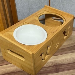 猫用品 中古 自動給餌器 餌台の画像