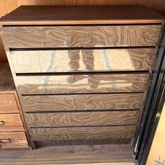 【無料・引き取り限定】タンスの画像