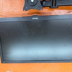 パソコン用デュアルモニター
の画像