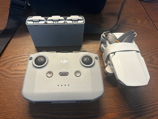 【未使用級】ドローン　DJI Mini 2 SE Fly More Combo＋360°プロペラガード《フルセット・飛行回数0回》