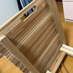 折りたたみ机の画像