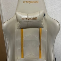 ゲーミングチェアの画像