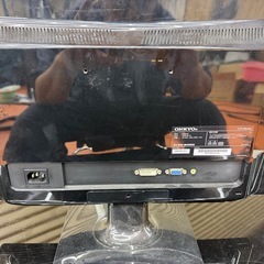 19インチモニターの画像