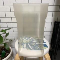 💛半透明 収納ボックス ニトリの画像