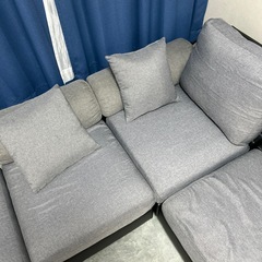 カウチソファ
の画像