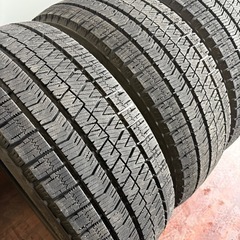 225/45/17冬VRX2の画像