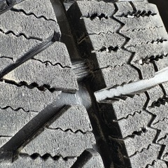 225/45/17冬VRX2の画像