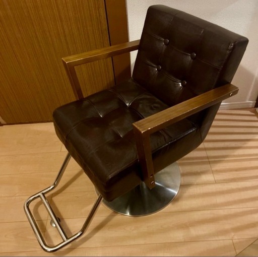 スタイリングチェアALBERO