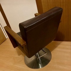 スタイリングチェアALBEROの画像