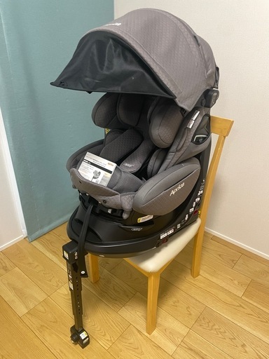 【美品】アップリカ チャイルドシート　フラディアグロウ セーフティープラスプレミアム　グレー