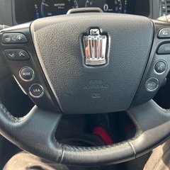 200系クラウンハイブリッド前期　返事途中で返ってこないとブロックしてます！の画像