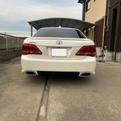 200系クラウンハイブリッド前期　返事途中で返ってこないとブロックしてます！の画像