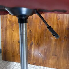 M654 ダイニングチェア カウンターチェア 昇降式 バーガンディの画像